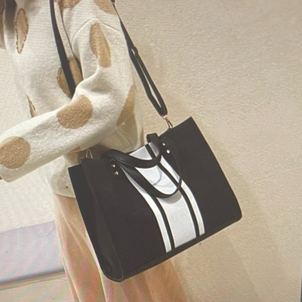 NWT Wknd OnlY  Canvas Crossbody Tote Bags - Picture 6 of 17